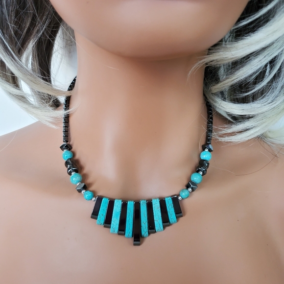 Gray and Aqua Blue 17.5" necklace - Picture 5 of 6